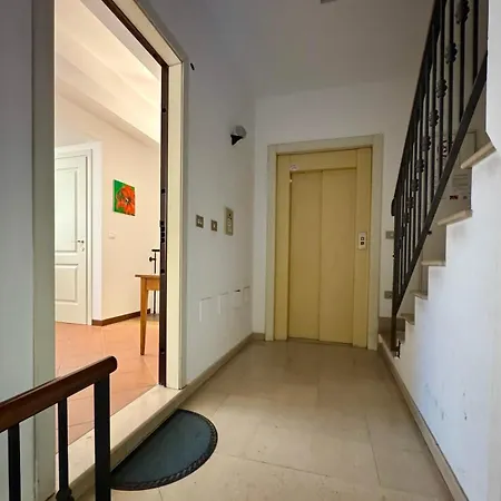 Modern Two-room Behind Ducal Palace Apartment Modena