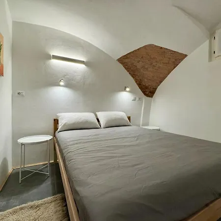 Modern Two-room Behind Ducal Palace Apartment *