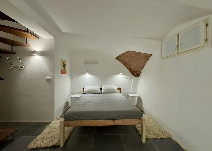 Modern Two-room Behind Ducal Palace Apartment