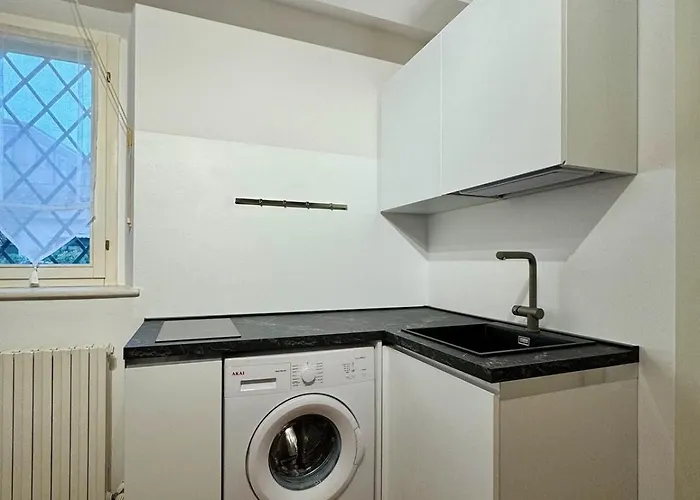Modern Two-room Behind Ducal Palace Daire Modena