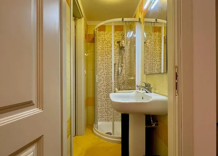 Daire Modern Two-room Behind Ducal Palace